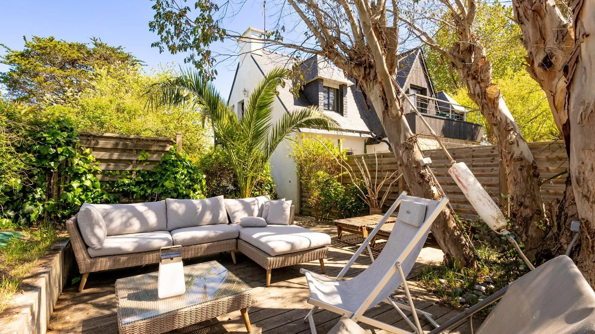 Bel Appartement A 300M Des Plages contacts